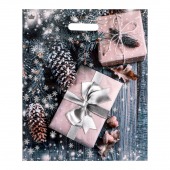 Новогодний пакет с принтом в виде подарков и вырубной ручкой (45х38 см) - Сима-Ленд - купить с доставкой в Набережных Челнах