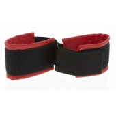 Полиуретановые манжеты для фиксации рук вместе Bound Together Wrist Restraints - Blush Novelties - купить с доставкой в Набережных Челнах