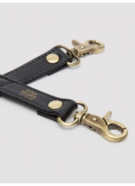 Черный фиксатор для манжет Bound to You Faux Leather Hogtie - Fifty Shades of Grey - купить с доставкой в Набережных Челнах