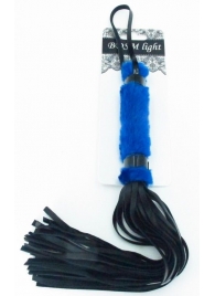 Нежная плеть с синим мехом BDSM Light - 43 см. - БДСМ Арсенал - купить с доставкой в Набережных Челнах