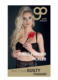 Пластиковая метелочка с красными пёрышками Small Feather Tickler - 32 см. - Blush Novelties - купить с доставкой в Набережных Челнах