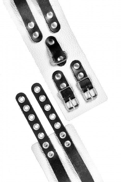 Бело-черные оковы с двумя ремешками и люверсами - Pecado - купить с доставкой в Набережных Челнах