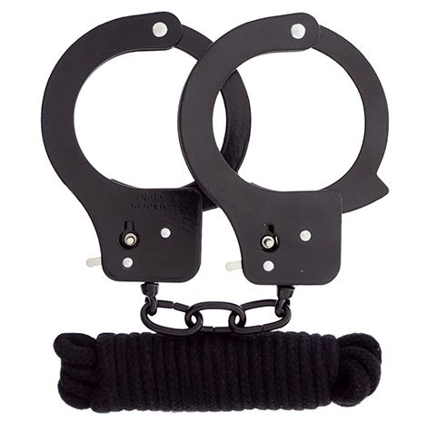 Чёрные наручники из листового металла в комплекте с веревкой BONDX METAL CUFFS LOVE ROPE SET - Dream Toys - купить с доставкой в Набережных Челнах